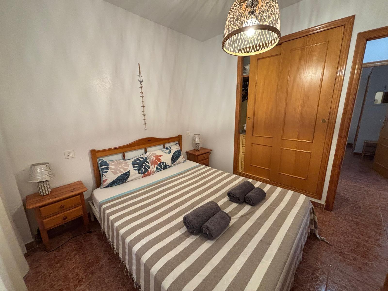 3 Bed, 1 Bath, ApartmentFor Sale, Torrevieja, Alicante