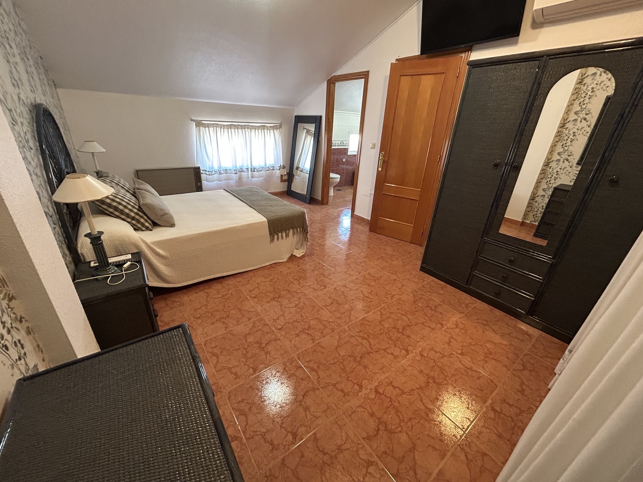 4 Bed, 2 Bath, HouseFor Sale, Torre De La Horadada, Alicante