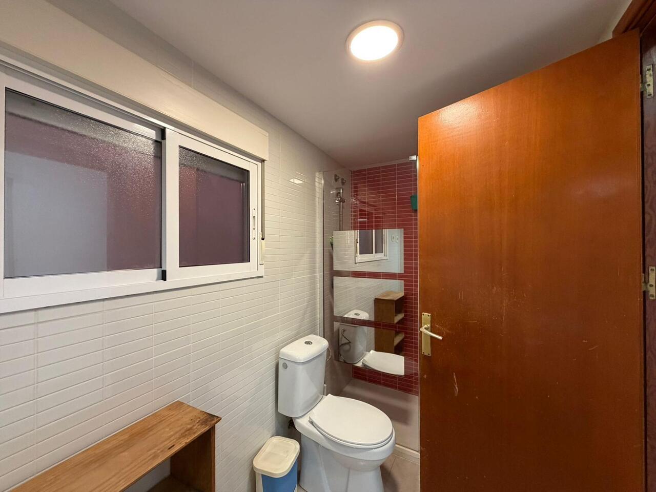 4 Bed, 2 Bath, ApartmentFor Sale, Torrevieja, Alicante