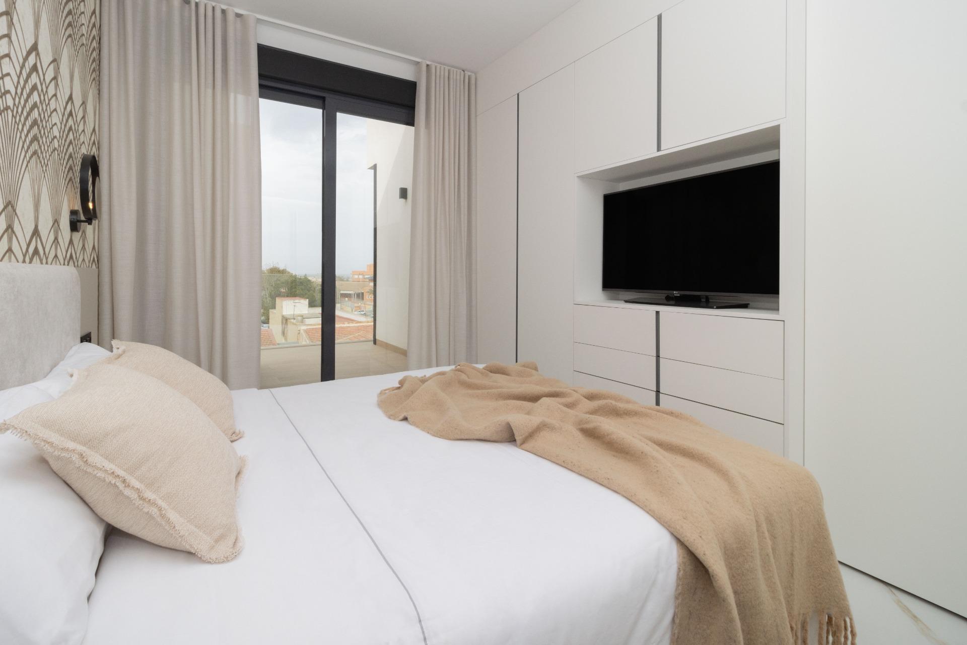 3 Bed, 2 Bath, ApartmentFor Sale, Guardamar Del Segura, Alicante