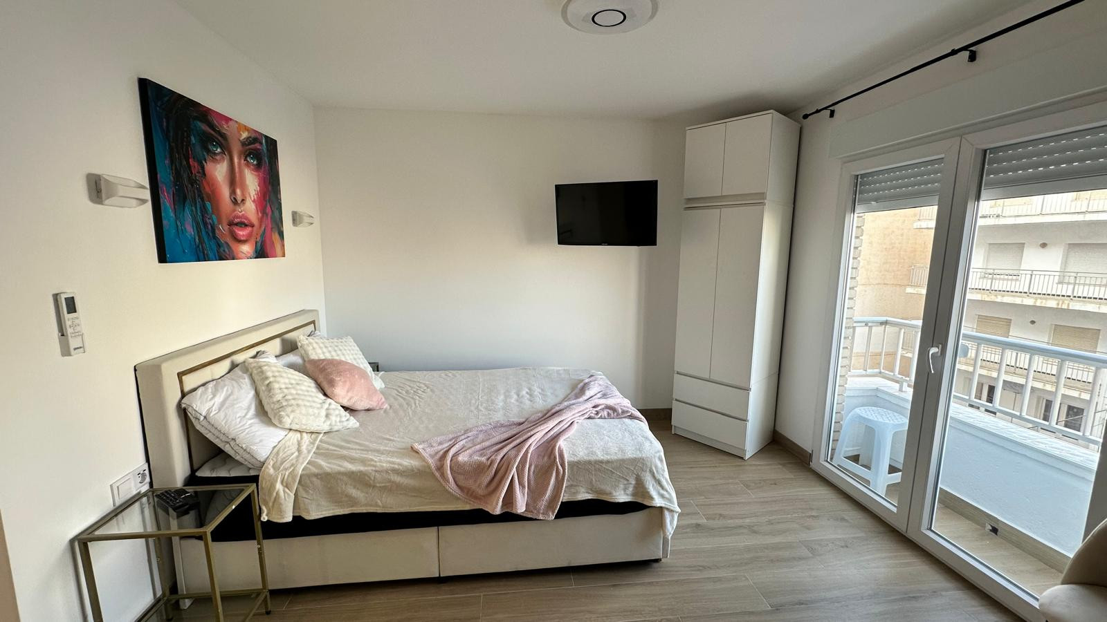 1 Bath, ApartmentFor Sale, Torrevieja, Alicante