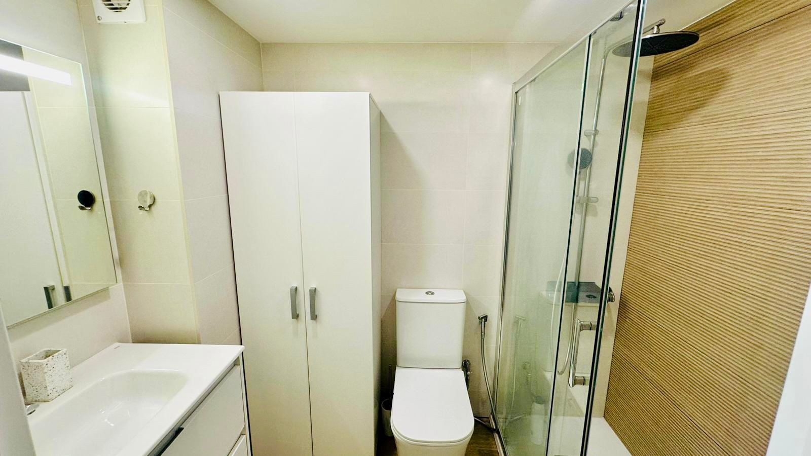 1 Bath, ApartmentFor Sale, Torrevieja, Alicante