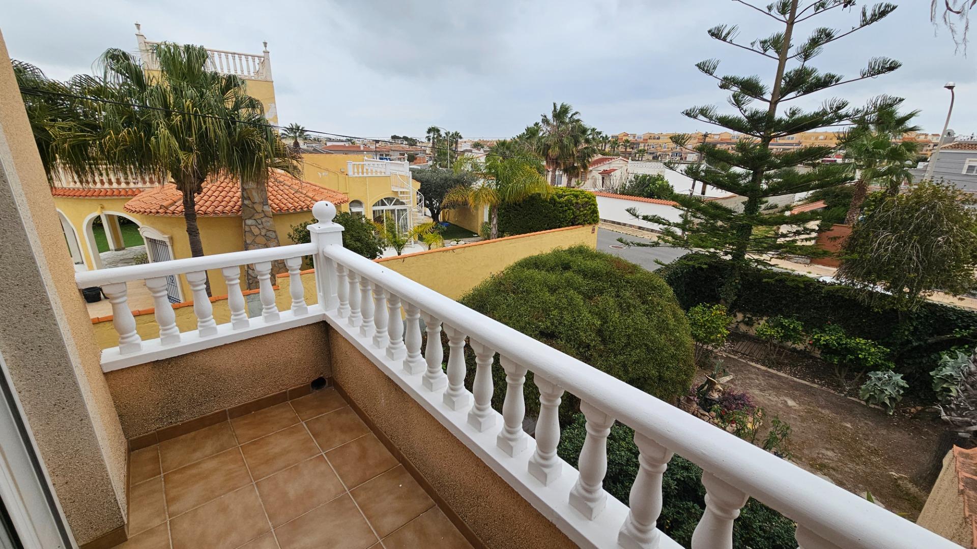 3 Bed, 3 Bath, HouseFor Sale, Torrevieja, Alicante