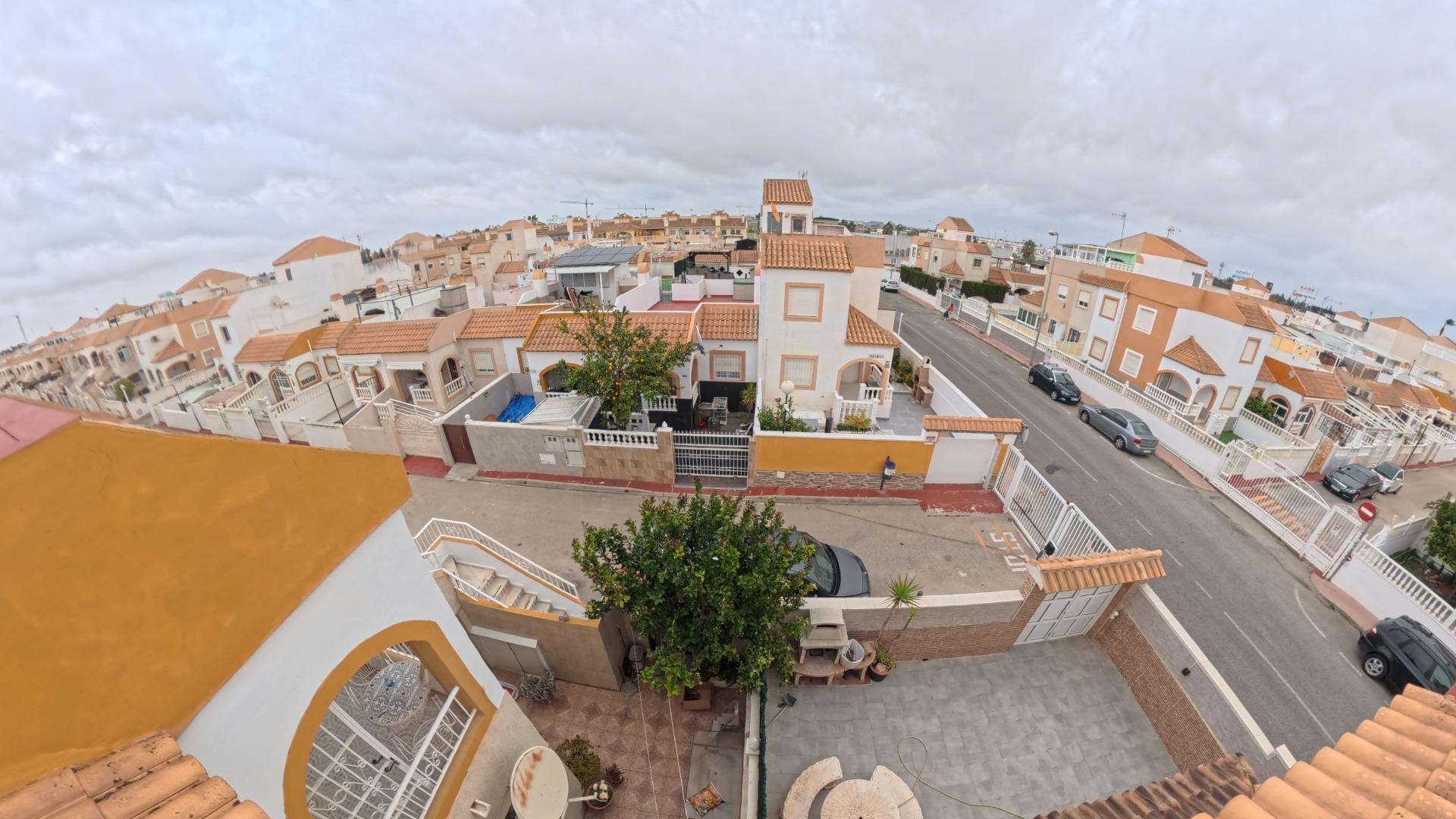 2 Bed, 1 Bath, HouseFor Sale, Torrevieja, Alicante
