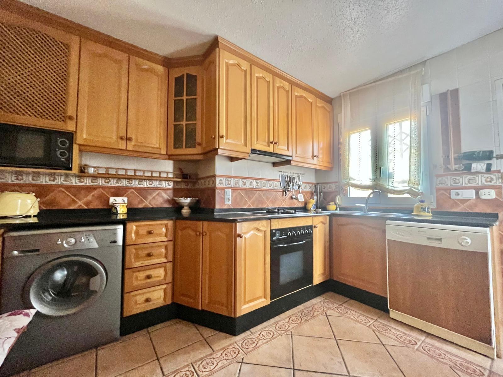 2 Bed, 1 Bath, HouseFor Sale, Torrevieja, Alicante