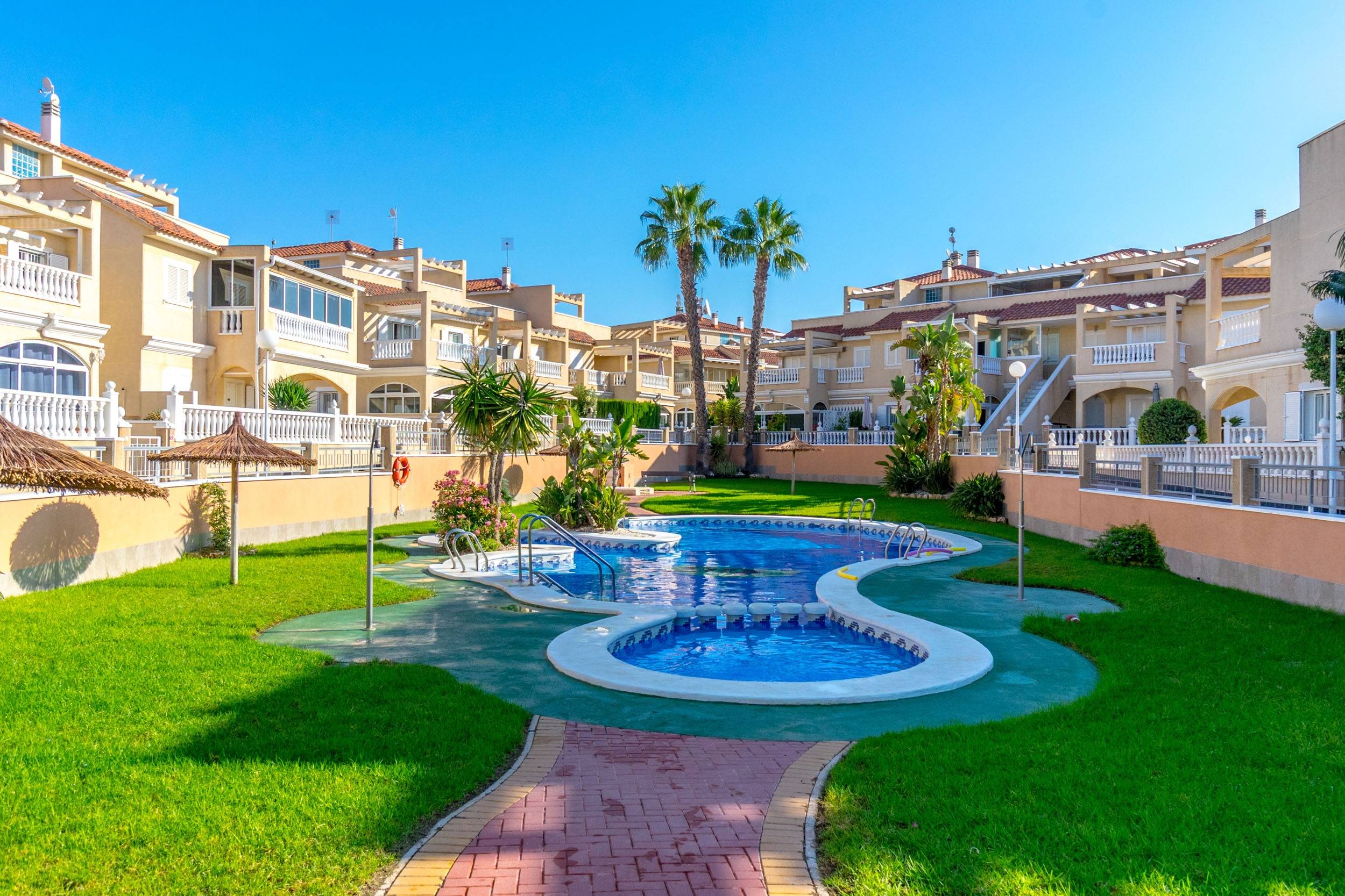 2 Bed, 2 Bath, ApartmentFor Sale, Orihuela Costa, Alicante