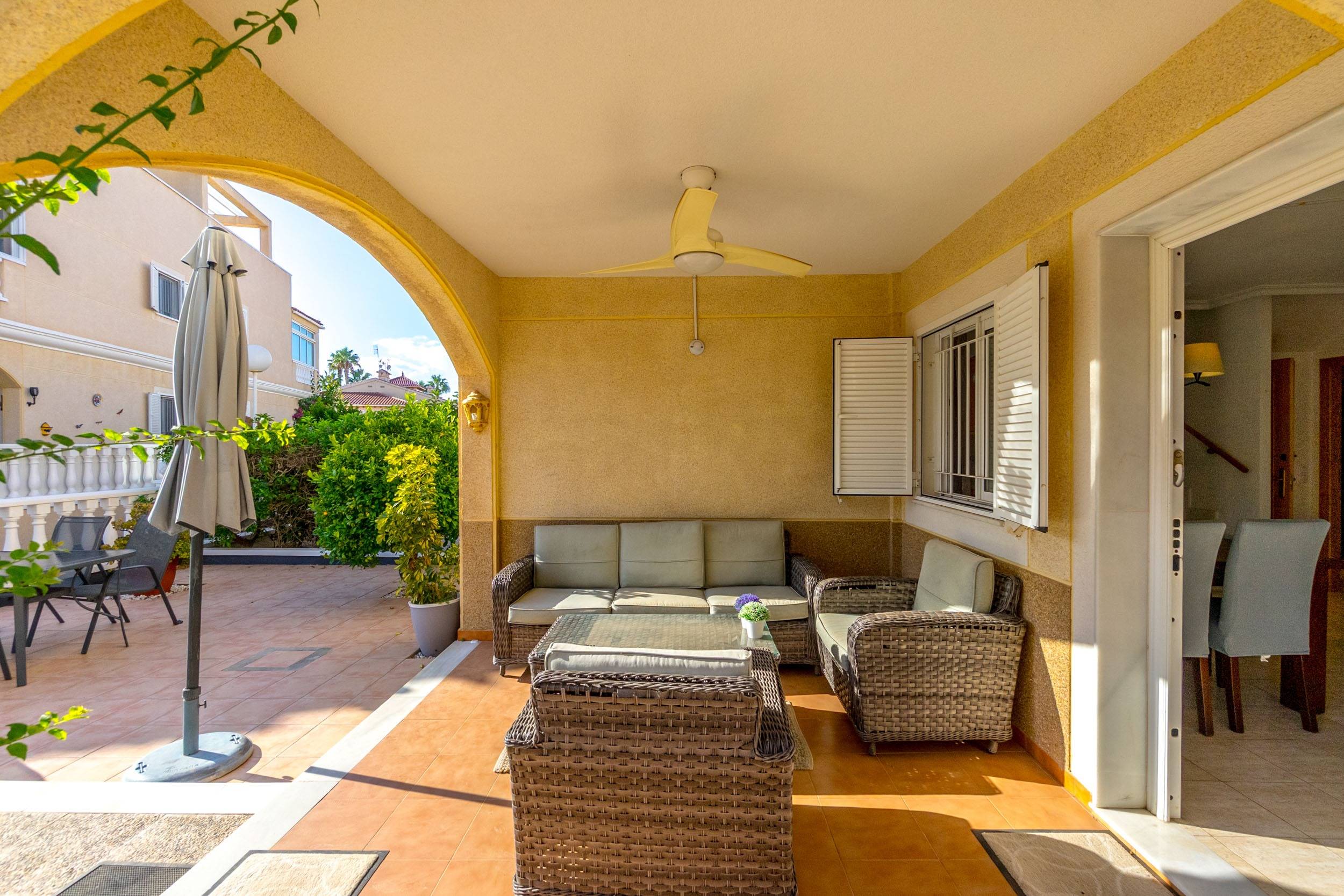 2 Bed, 2 Bath, ApartmentFor Sale, Orihuela Costa, Alicante