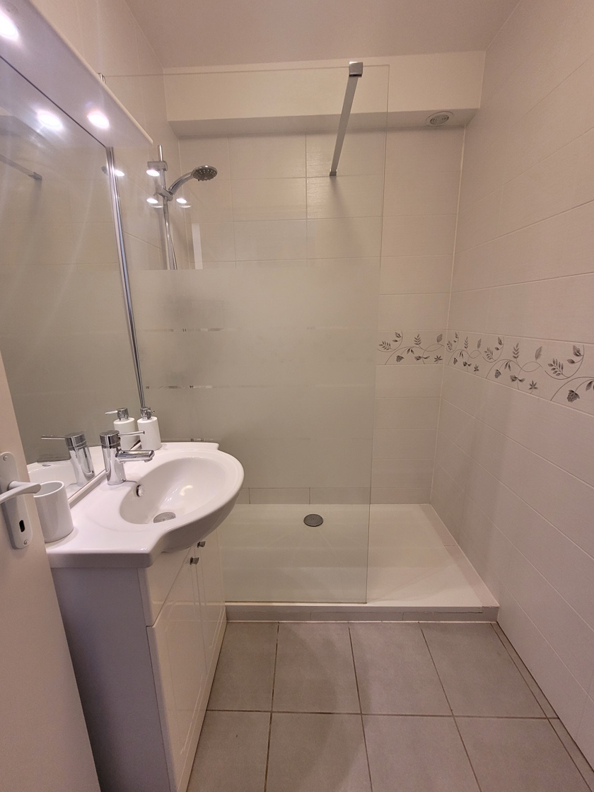 5 Bed, 3 Bath, HouseFor Sale, Puimisson, Herault, Languedoc-Roussillon, 34480