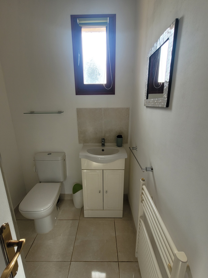 5 Bed, 3 Bath, HouseFor Sale, Puimisson, Herault, Languedoc-Roussillon, 34480