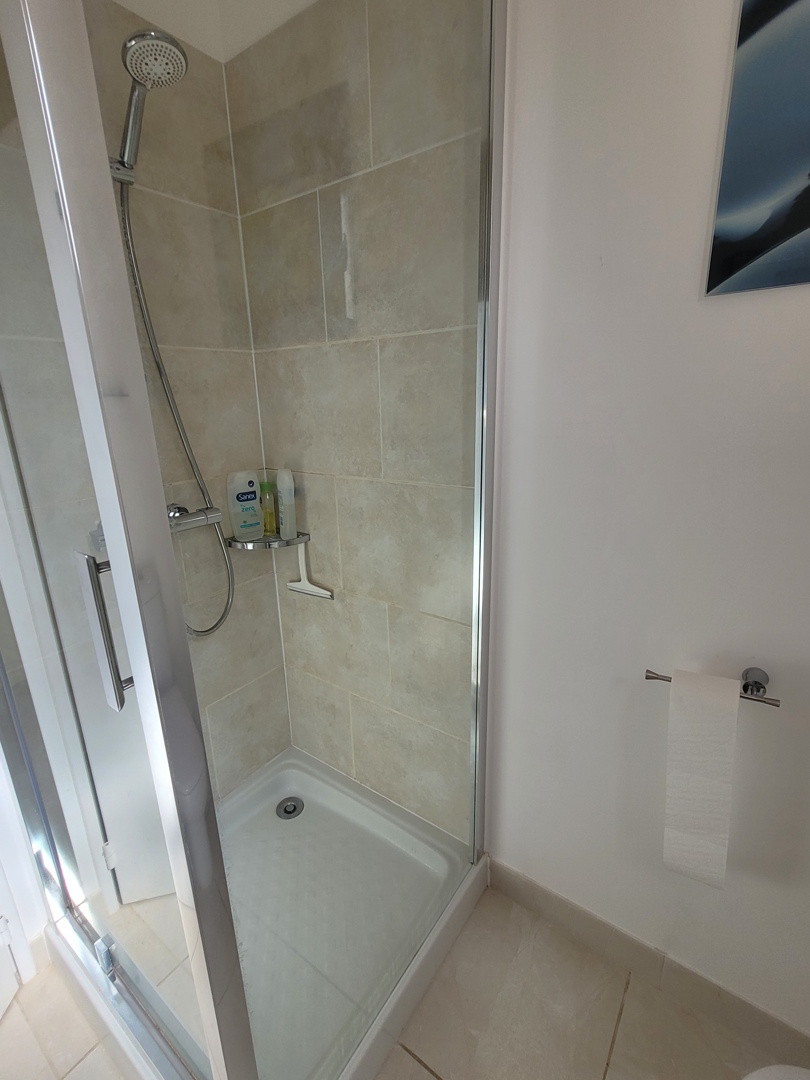 5 Bed, 3 Bath, HouseFor Sale, Puimisson, Herault, Languedoc-Roussillon, 34480