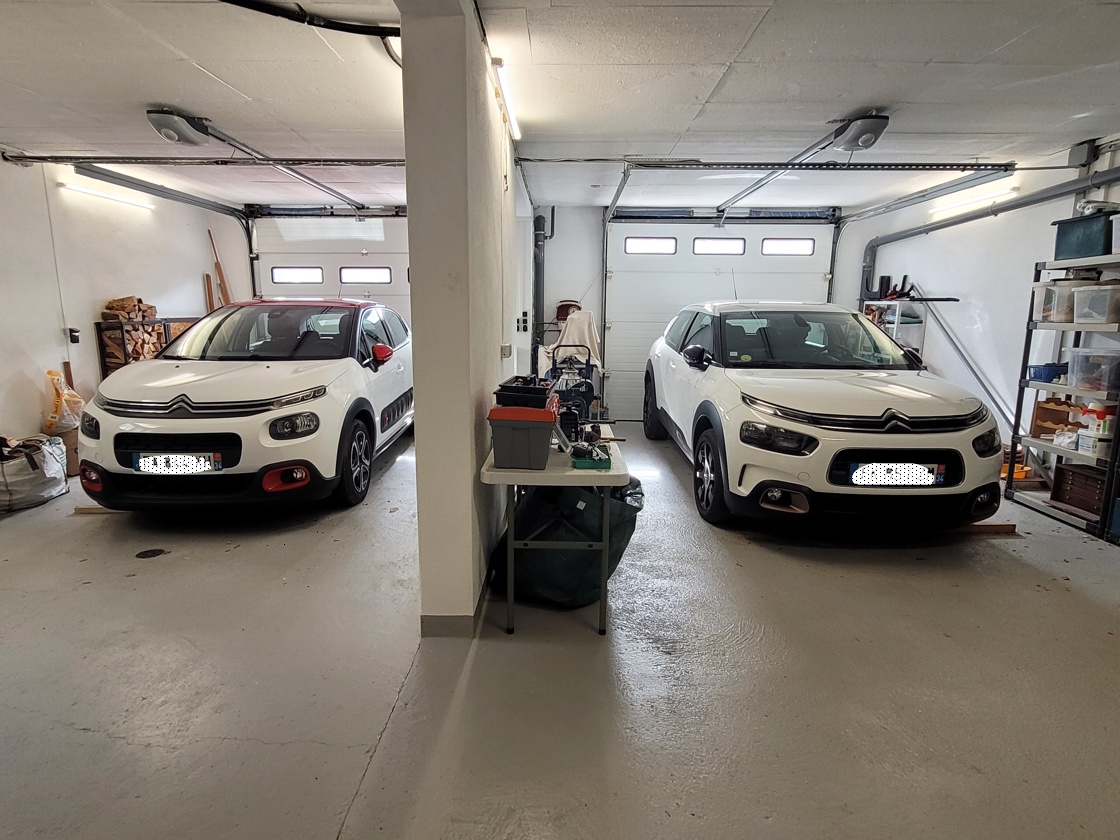 5 Bed, 3 Bath, HouseFor Sale, Puimisson, Herault, Languedoc-Roussillon, 34480