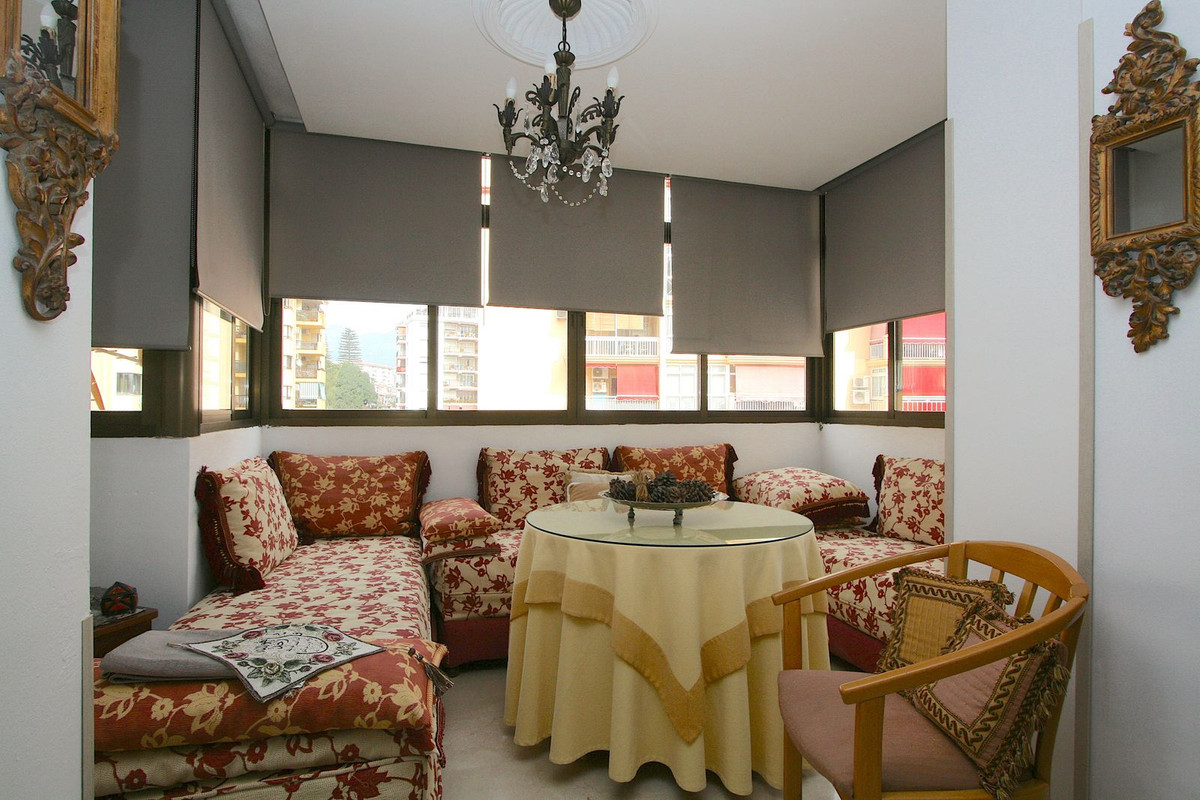 3 Bed, 2 Bath, ApartmentFor Sale, Fuengirola, Malaga