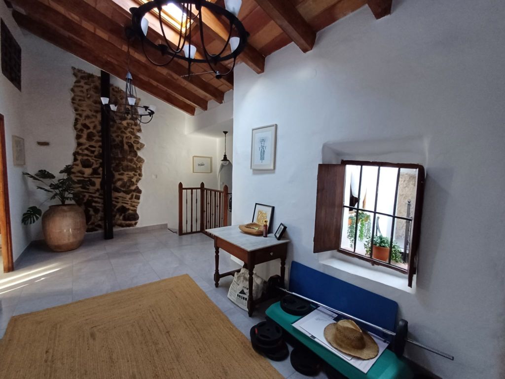 4 Bed, 2 Bath, HouseFor Sale, Oliva, Valencia, 46780