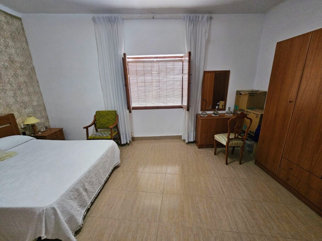 3 Bed, 1 Bath, HouseFor Sale, Oliva, Valencia, 46780