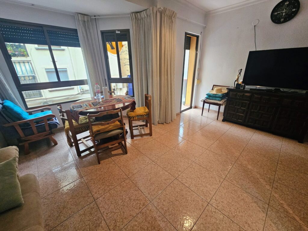 3 Bed, 1 Bath, ApartmentFor Sale, Oliva, Valencia, 46780