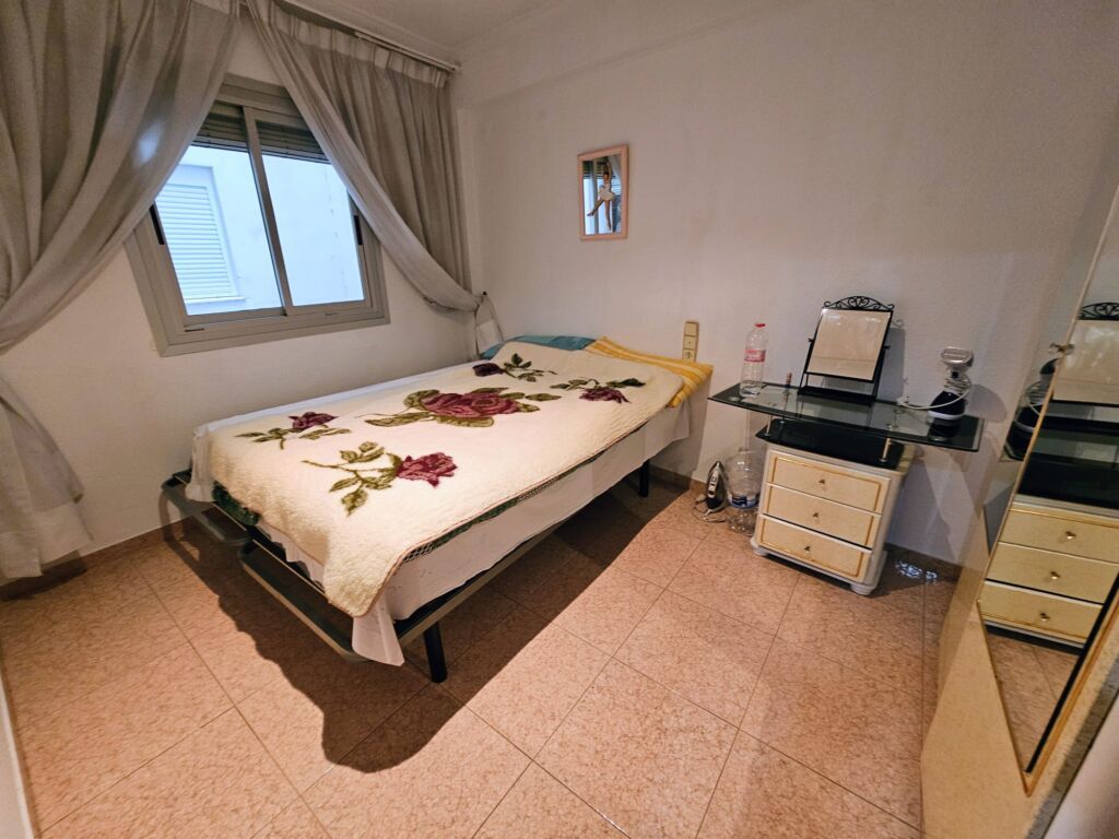 3 Bed, 1 Bath, ApartmentFor Sale, Oliva, Valencia, 46780