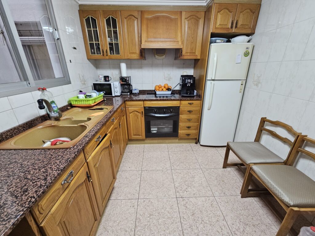 3 Bed, 1 Bath, ApartmentFor Sale, Oliva, Valencia, 46780