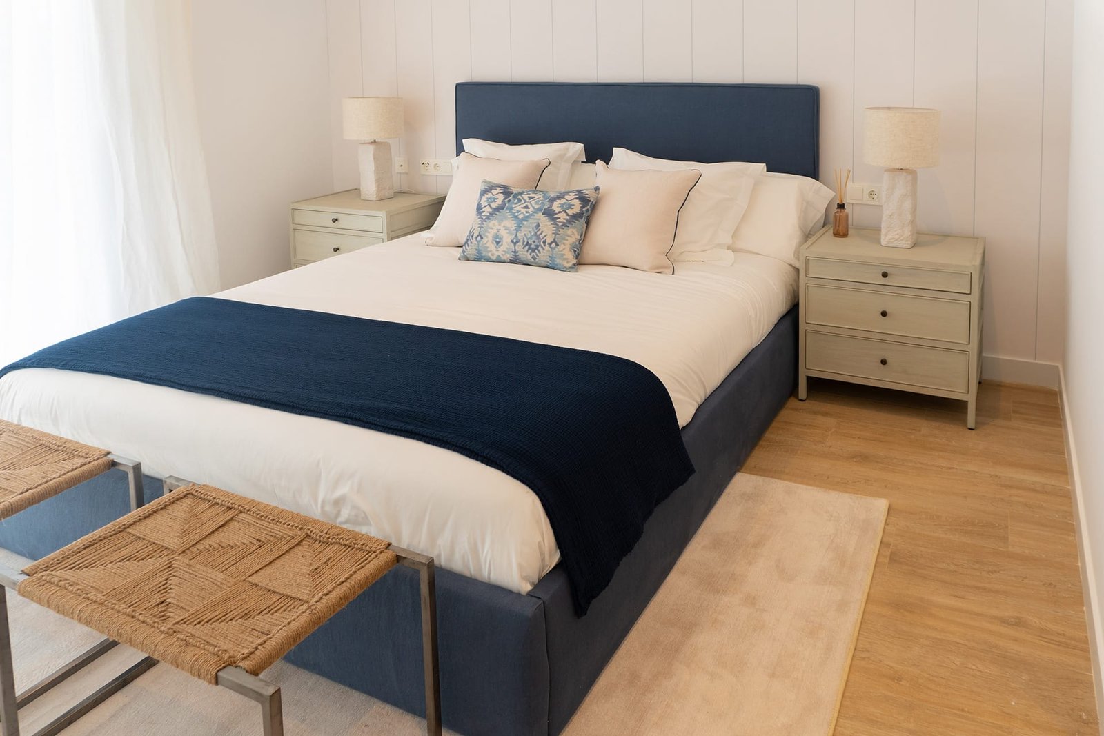 3 Bed, 2 Bath, ApartmentFor Sale, Estepona, Malaga