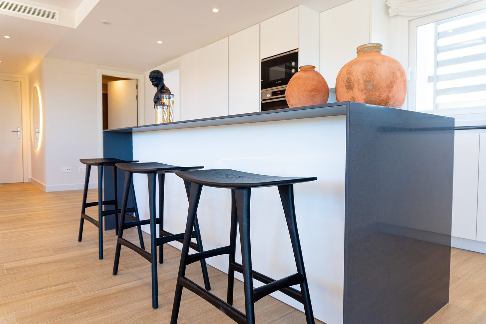 3 Bed, 2 Bath, ApartmentFor Sale, Estepona, Malaga