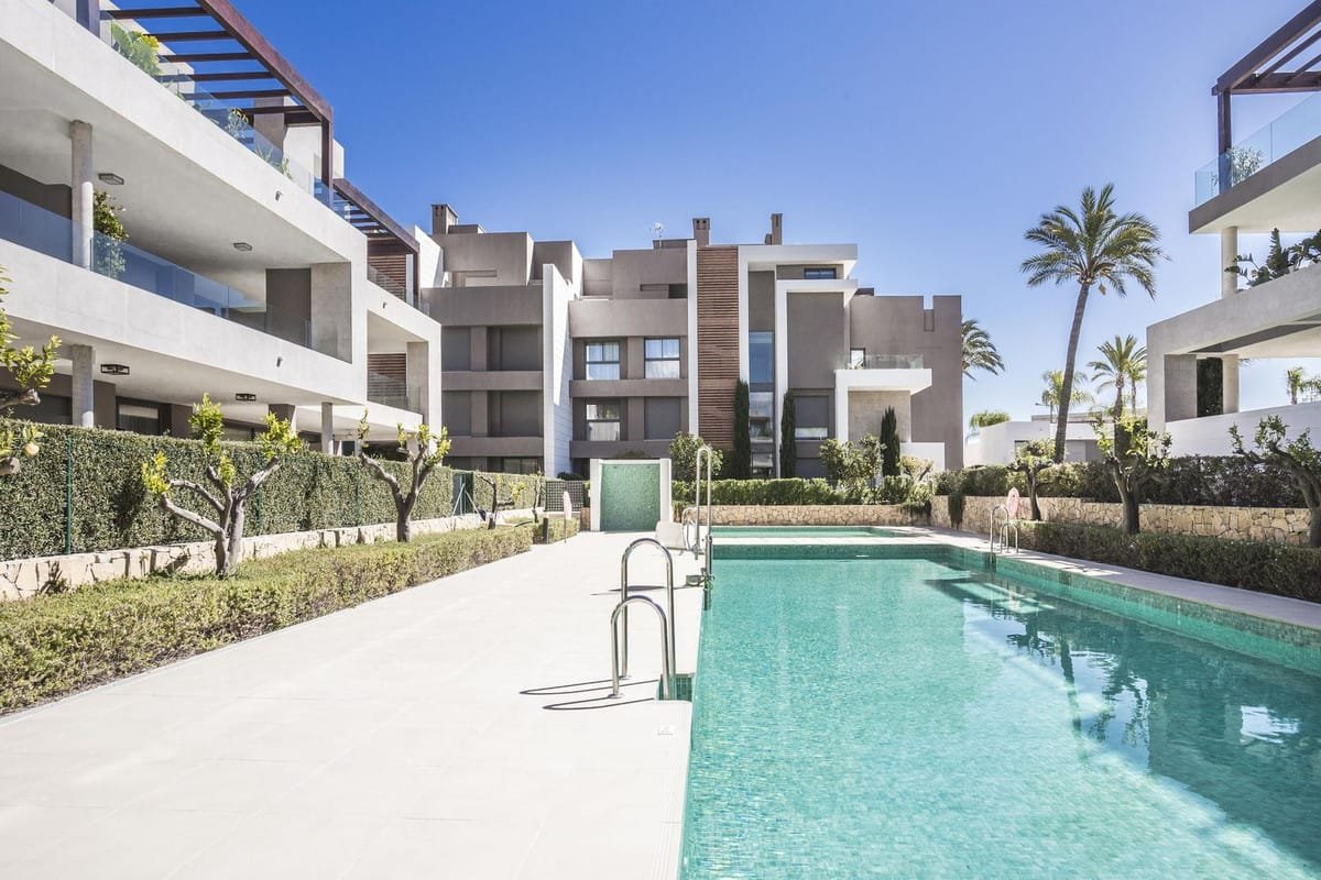2 Bed, 2 Bath, ApartmentFor Sale, Estepona, Malaga
