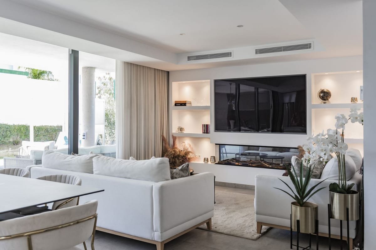 2 Bed, 2 Bath, ApartmentFor Sale, Estepona, Malaga