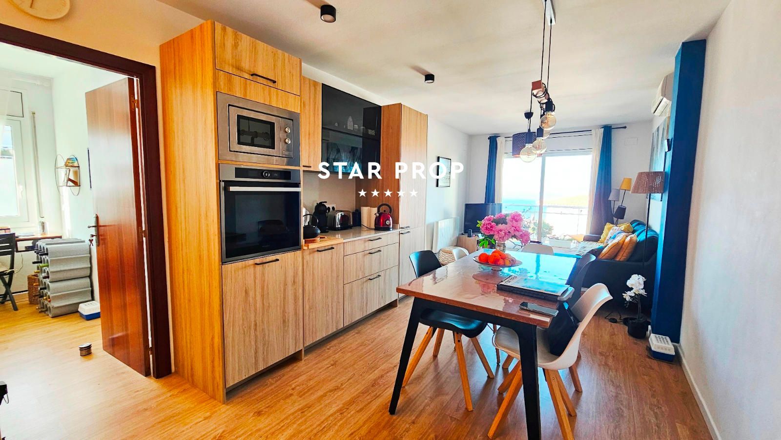 3 Bed, 2 Bath, ApartmentFor Sale, Llançà, Girona