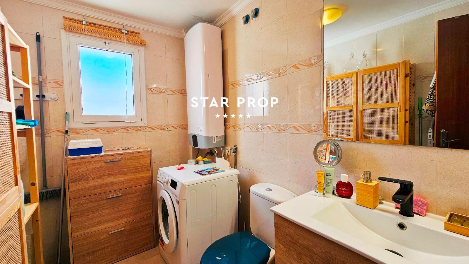 3 Bed, 2 Bath, ApartmentFor Sale, Llançà, Girona