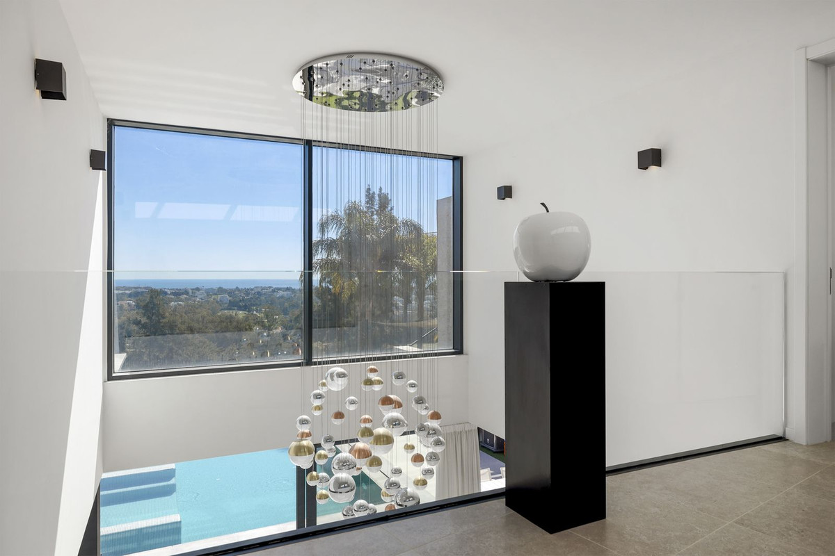 5 Bed, 5 Bath, HouseFor Sale, Benahavis, Malaga