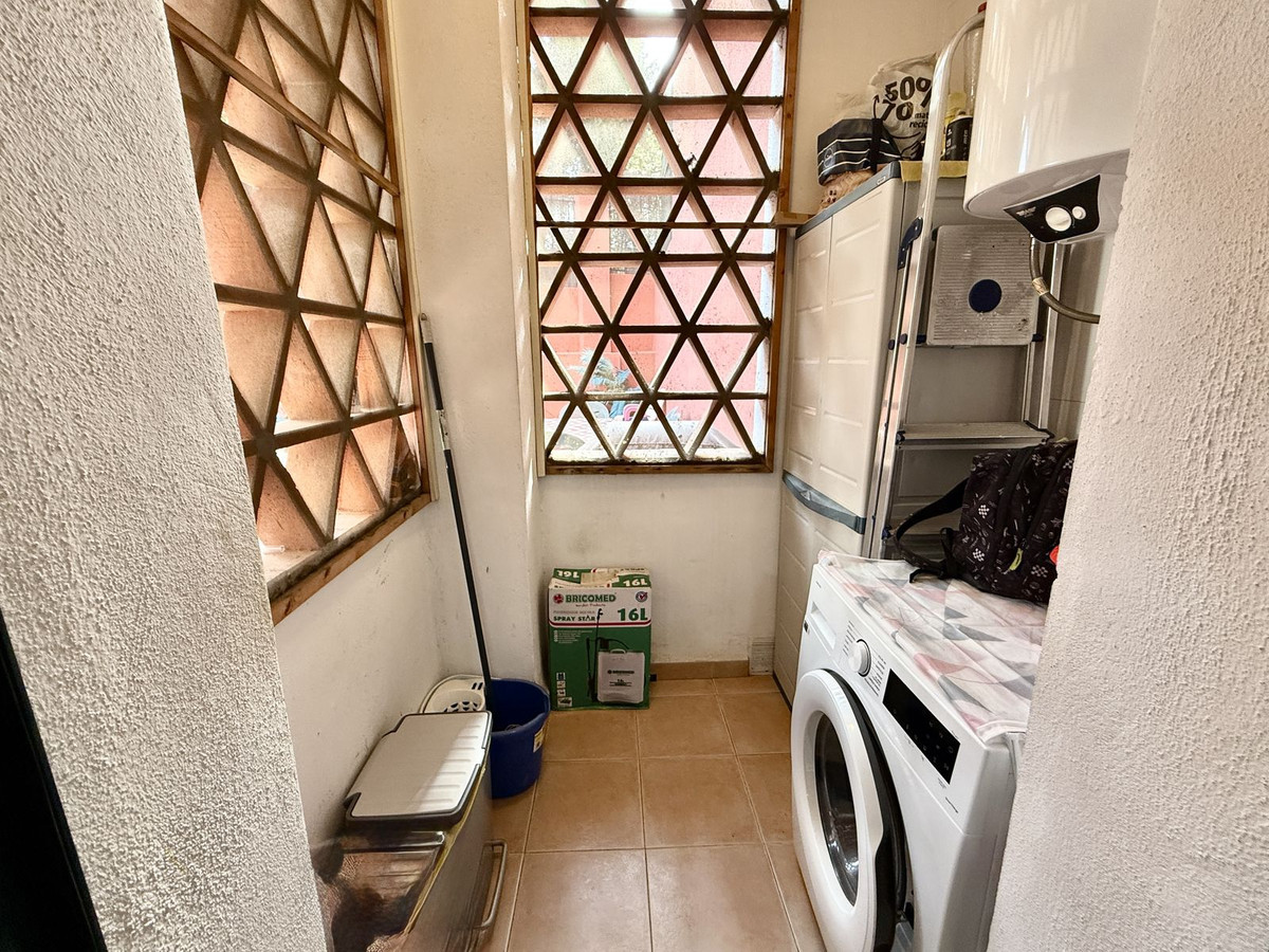 2 Bed, 2 Bath, ApartmentFor Sale, Marbesa, Malaga