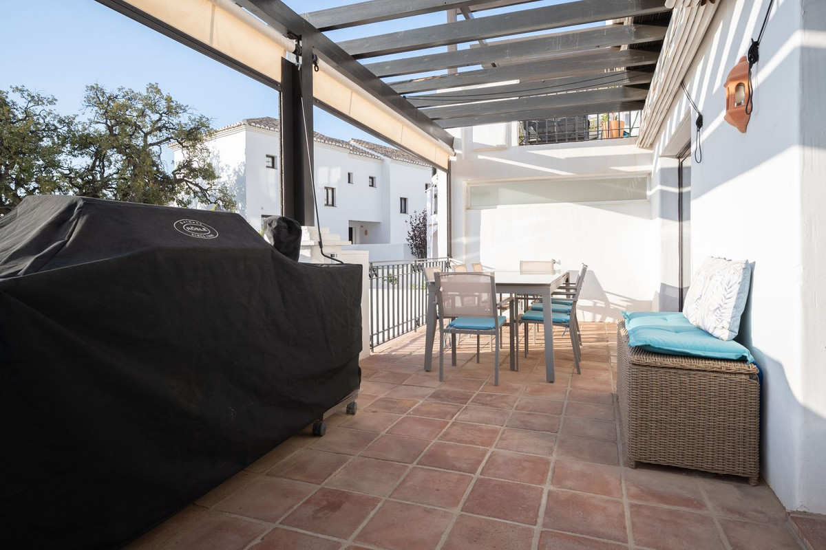 3 Bed, 4 Bath, ApartmentFor Sale, Los Monteros, Malaga