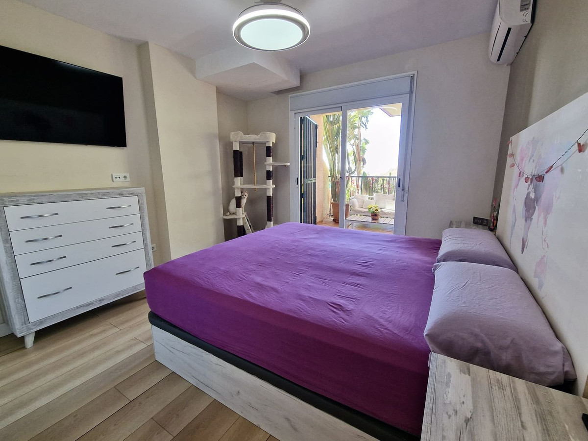 3 Bed, 2 Bath, ApartmentFor Sale, Riviera Del Sol, Malaga