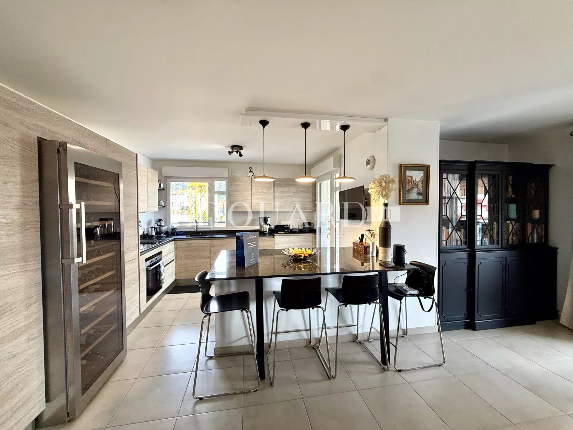 3 Bed, 2 Bath, ApartmentFor Sale, Menton, Alpes-Maritimes