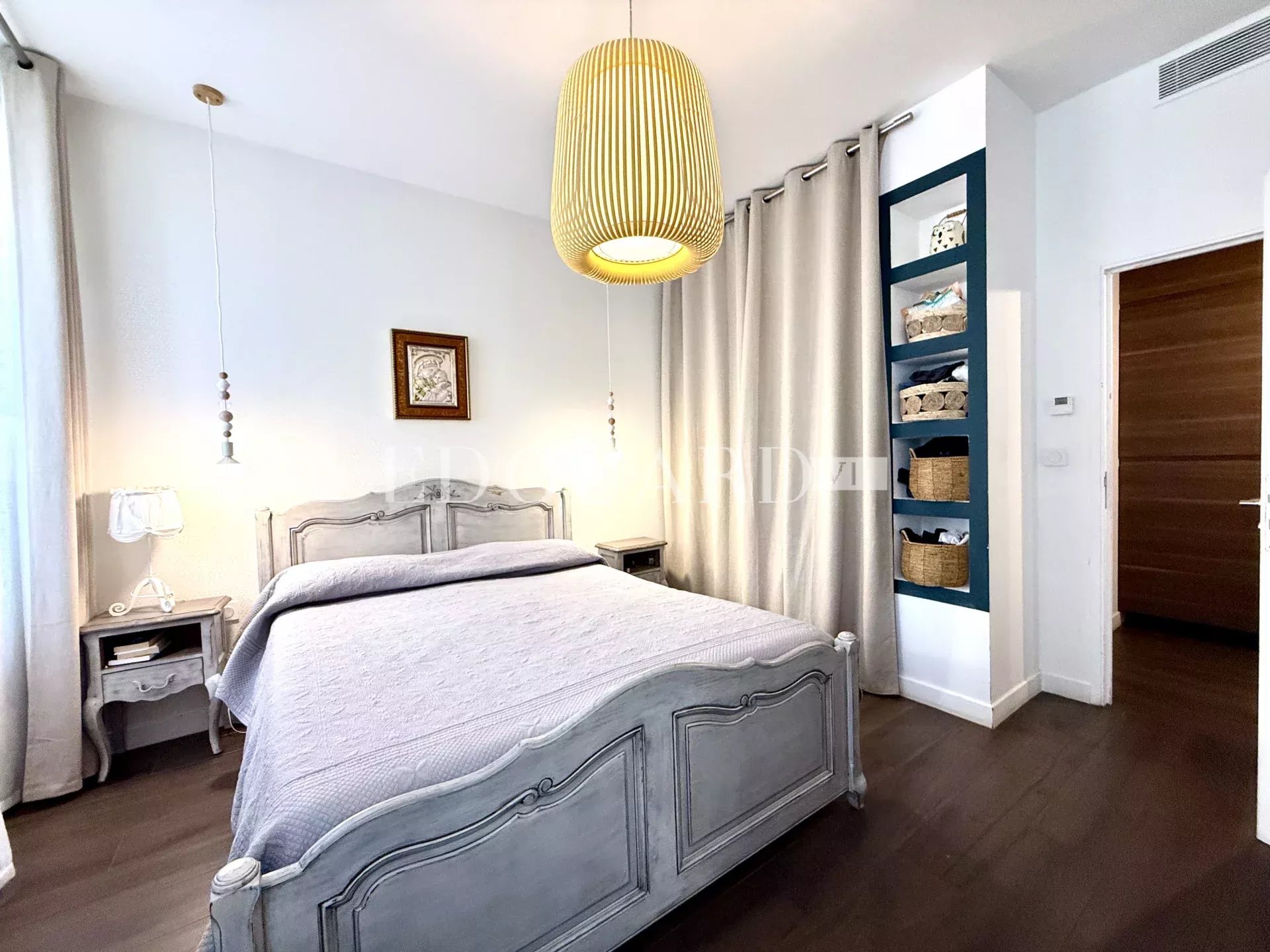 3 Bed, 2 Bath, ApartmentFor Sale, Menton, Alpes-Maritimes