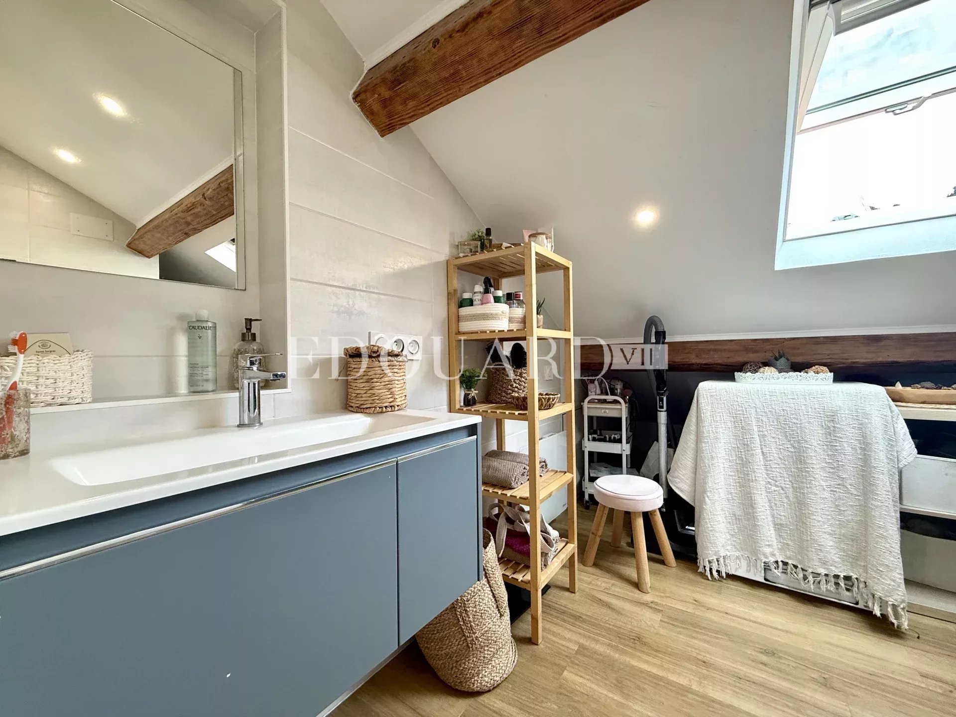 3 Bed, 2 Bath, ApartmentFor Sale, Menton, Alpes-Maritimes