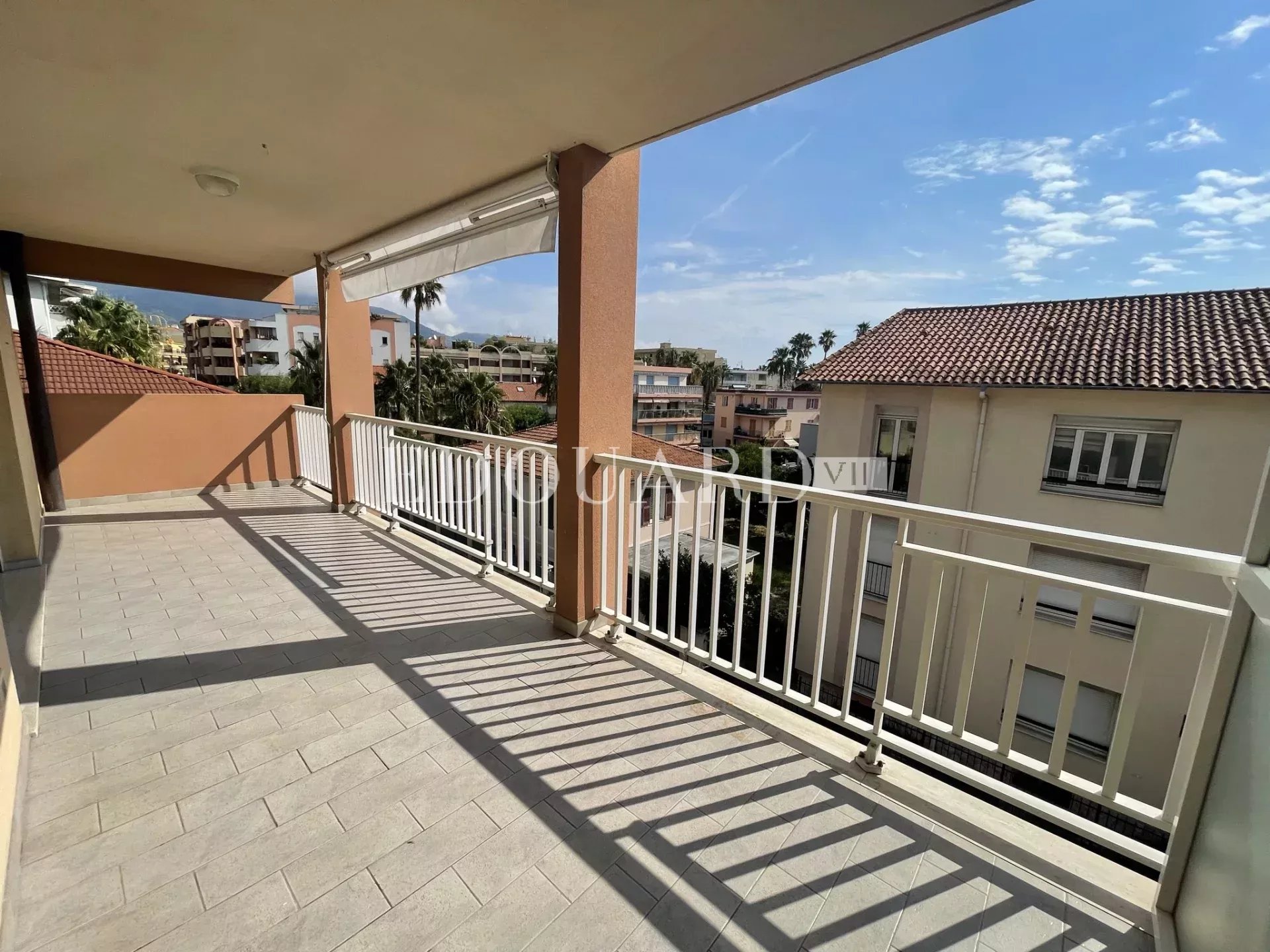 1 Bed, 1 Bath, ApartmentFor Sale, Roquebrune-Cap-Martin, Alpes-Maritimes