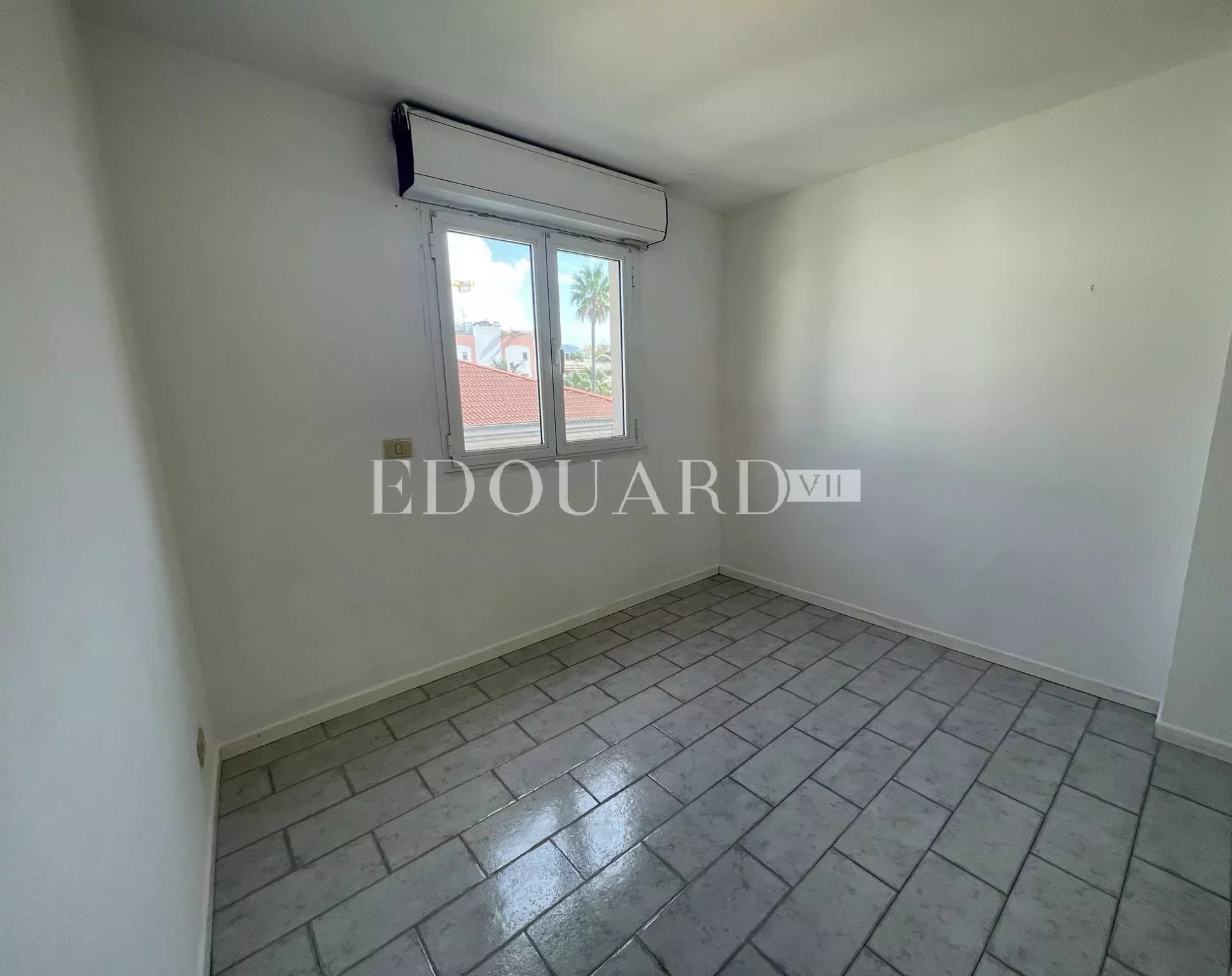 1 Bed, 1 Bath, ApartmentFor Sale, Roquebrune-Cap-Martin, Alpes-Maritimes