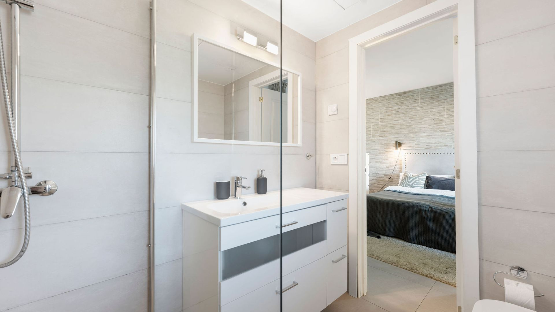 4 Bed, 3 Bath, HouseFor Sale, Marbella, Malaga