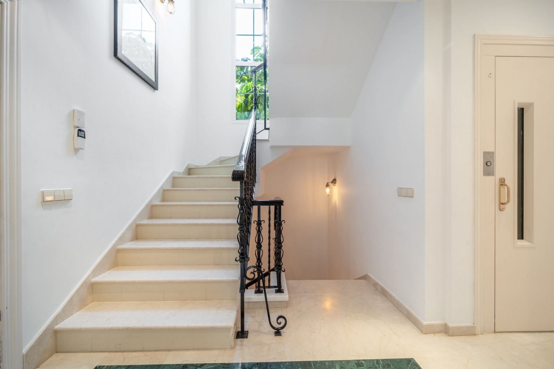 4 Bed, 5 Bath, HouseFor Sale, Marbella, Malaga