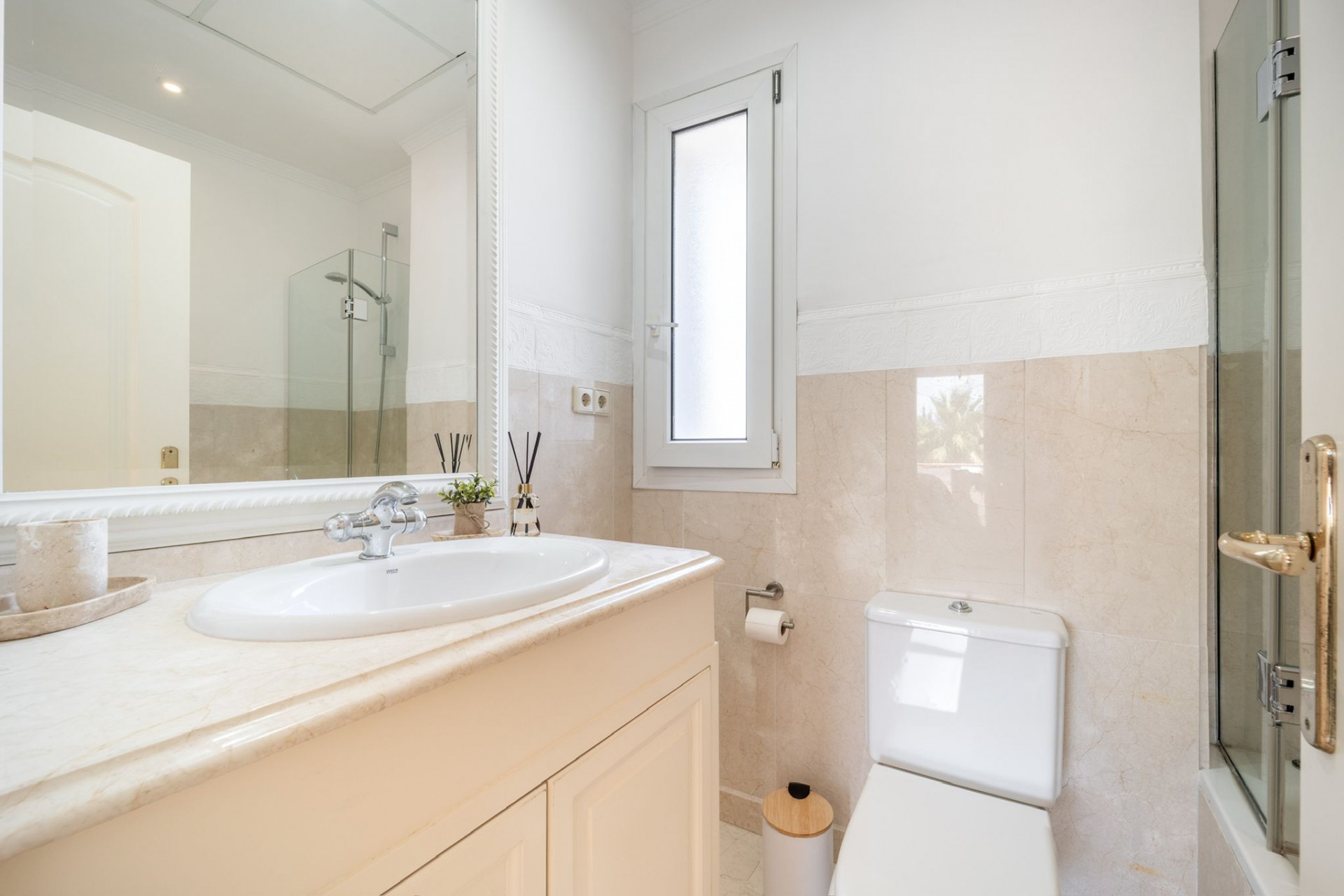 4 Bed, 5 Bath, HouseFor Sale, Marbella, Malaga