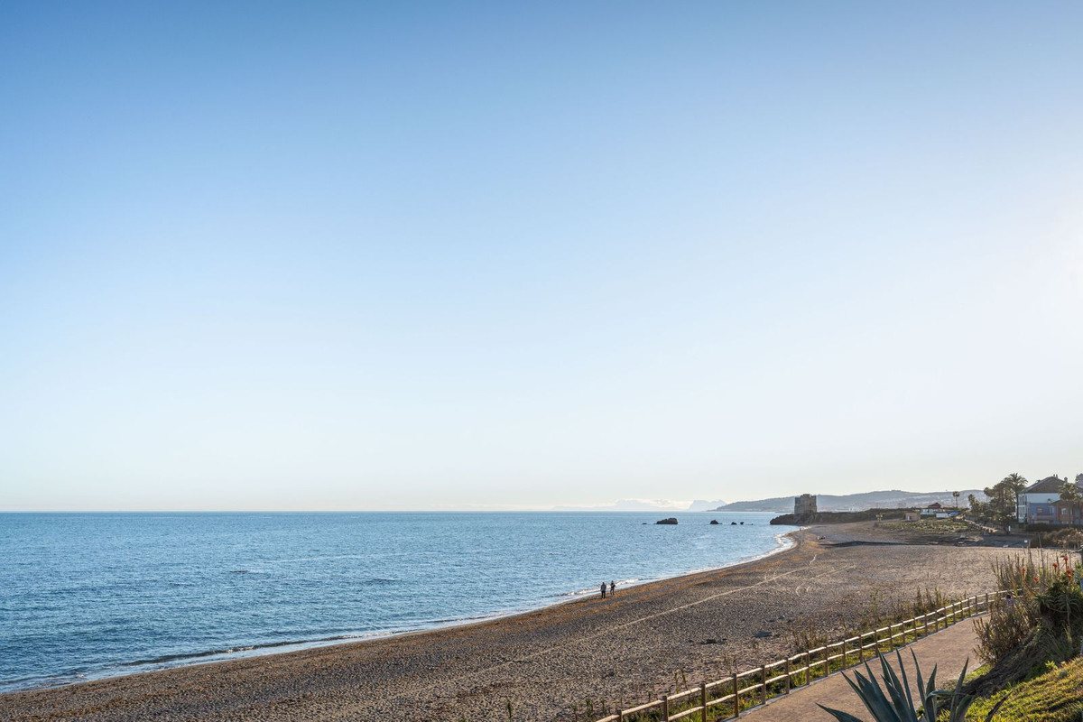 2 Bed, 2 Bath, ApartmentFor Sale, Casares Playa, Malaga