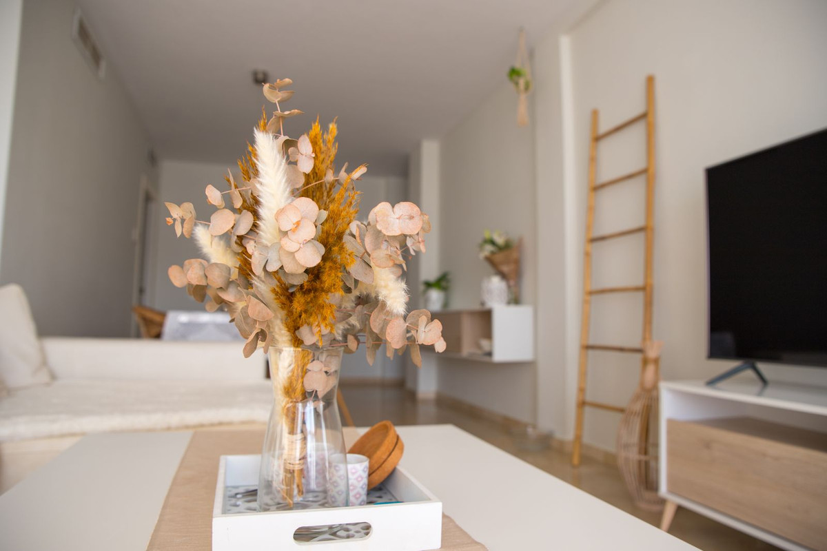 2 Bed, 2 Bath, ApartmentFor Sale, La Duquesa, Malaga