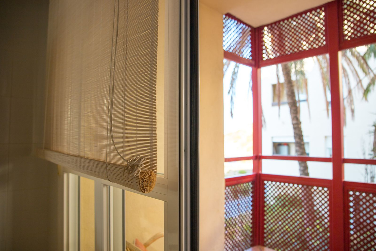 2 Bed, 2 Bath, ApartmentFor Sale, La Duquesa, Malaga