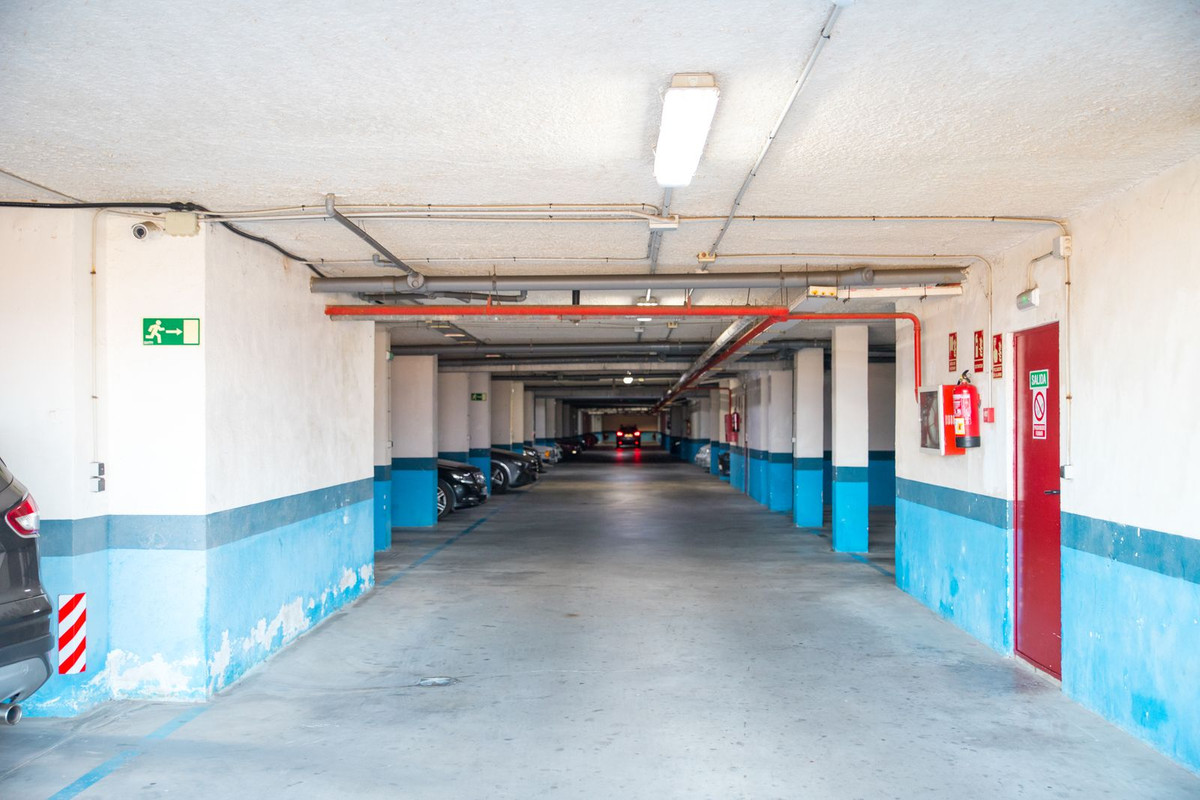 2 Bed, 2 Bath, ApartmentFor Sale, La Duquesa, Malaga