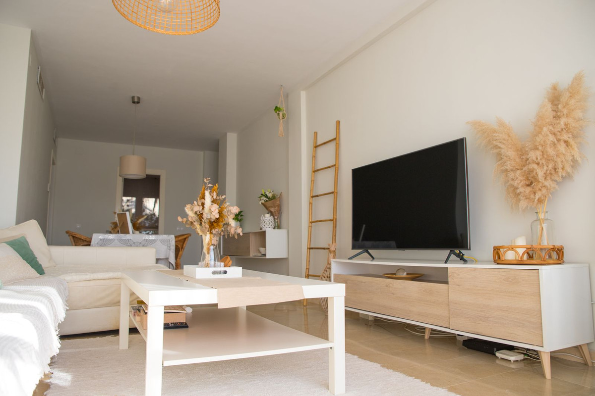 2 Bed, 2 Bath, ApartmentFor Sale, La Duquesa, Malaga