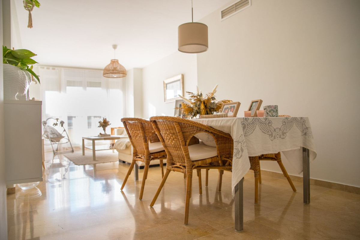 2 Bed, 2 Bath, ApartmentFor Sale, La Duquesa, Malaga