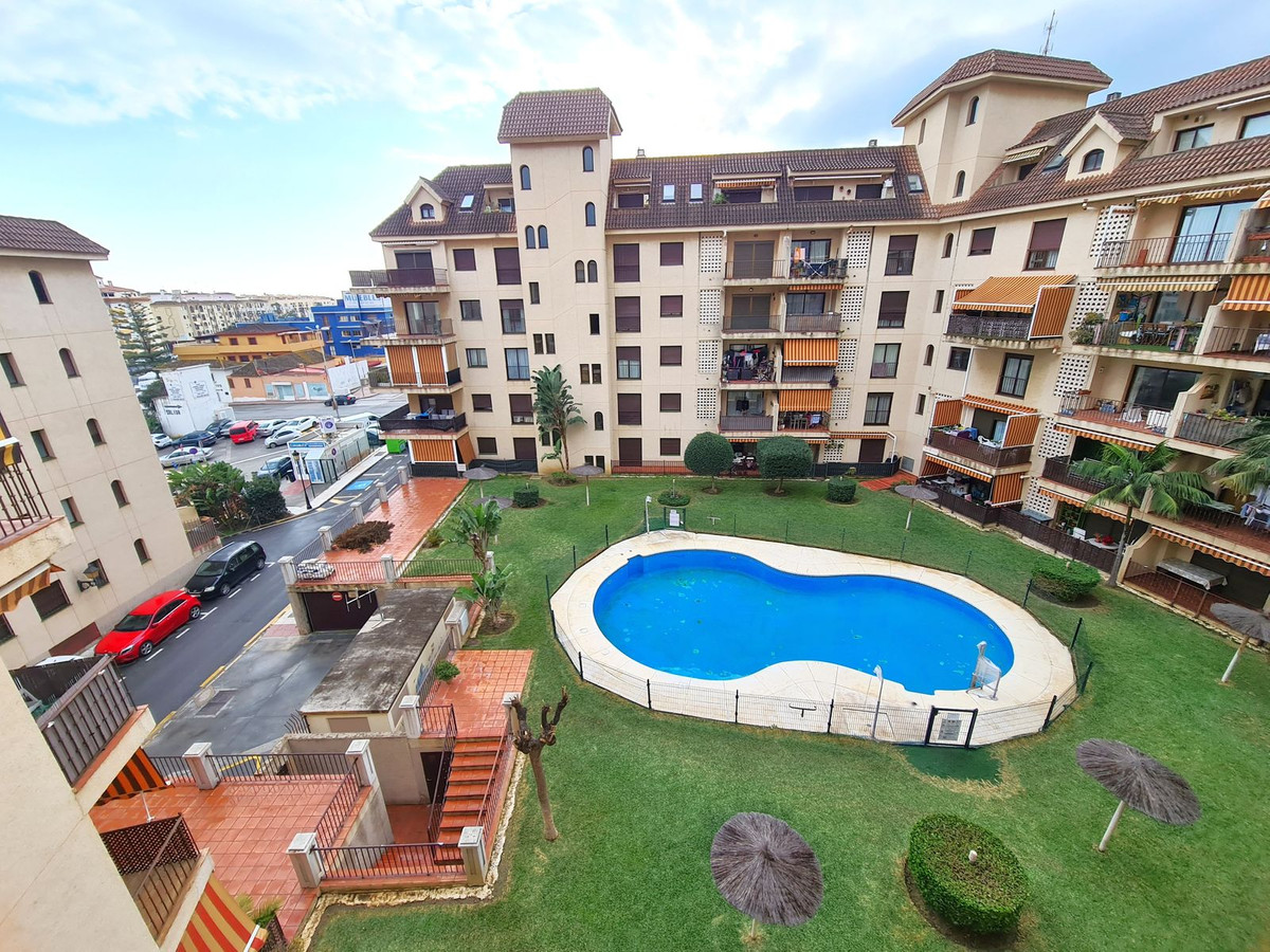 1 Bath, ApartmentFor Sale, San Luis de Sabinillas, Malaga