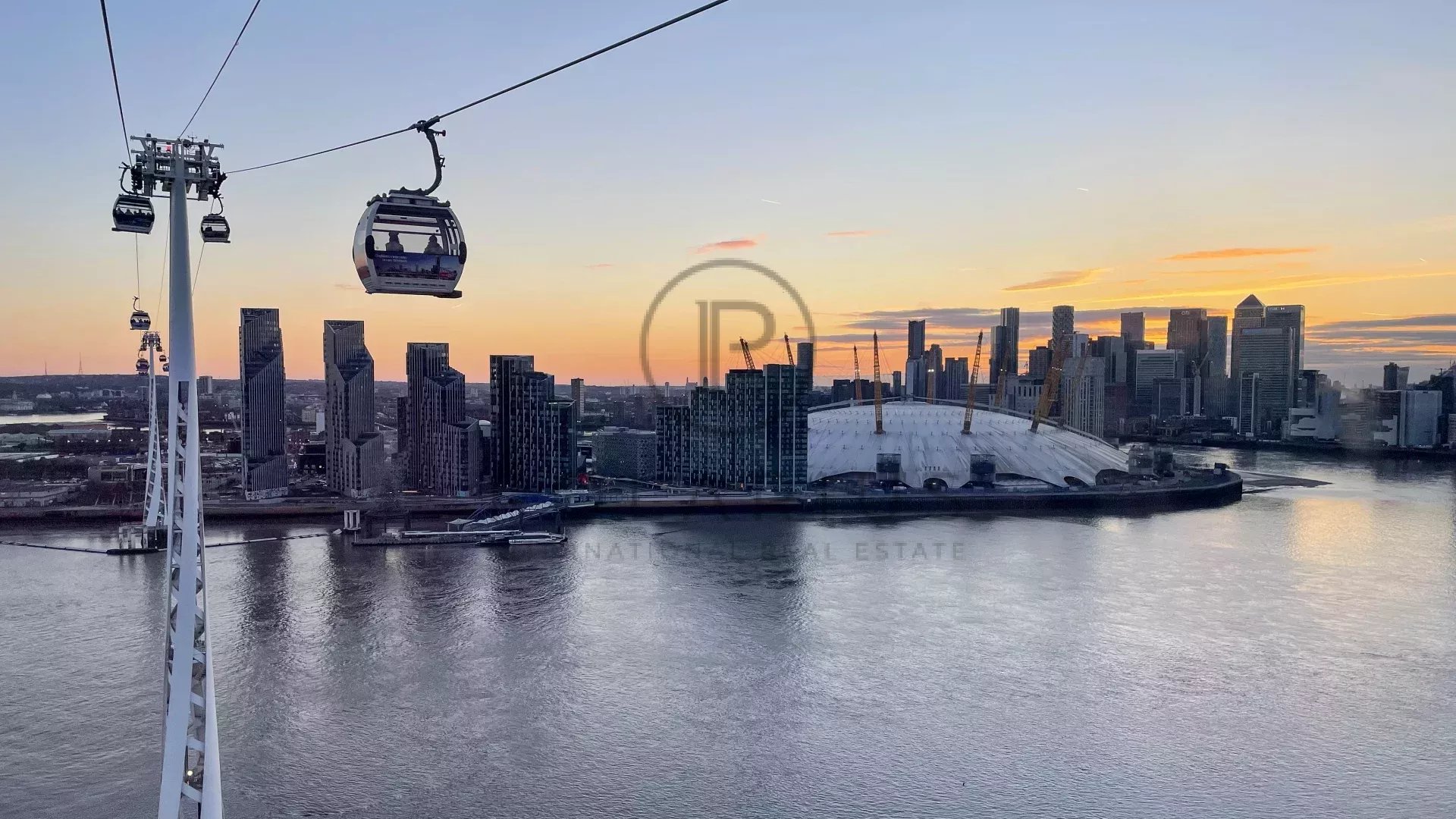 3 Bed, 2 Bath, ApartmentFor Sale, London, Greater London (city Of London)