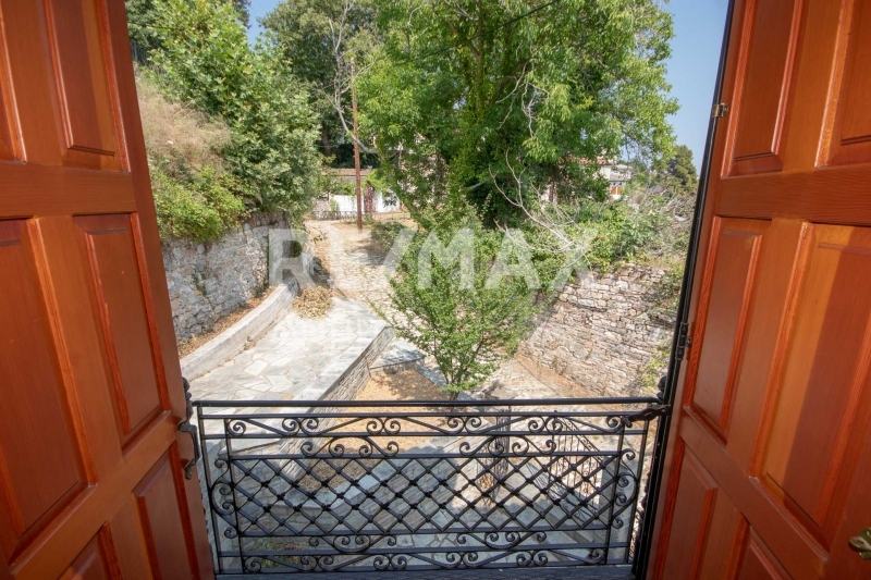 1 Bed, 1 Bath, HouseFor Sale, Center, Milies, Magnesia