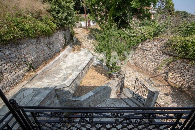 1 Bed, 1 Bath, HouseFor Sale, Center, Milies, Magnesia