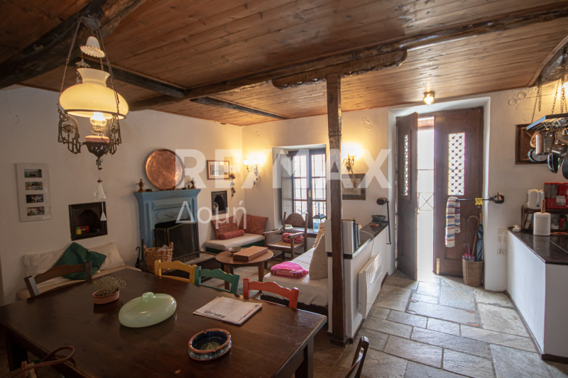 4 Bed, 2 Bath, HouseFor Sale, Vizitsa, Milies, Magnesia